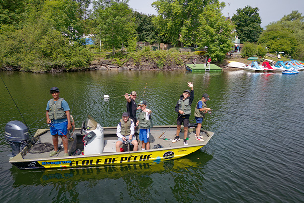 Vacances pour tous - colonies de vacances  - Pont-de-Salars - De fil en hameçon