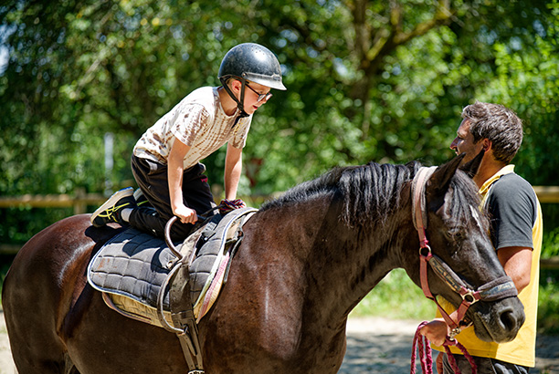 Vacances pour tous - colonies de vacances  - La Rouquette - Les cavaliers du domaine