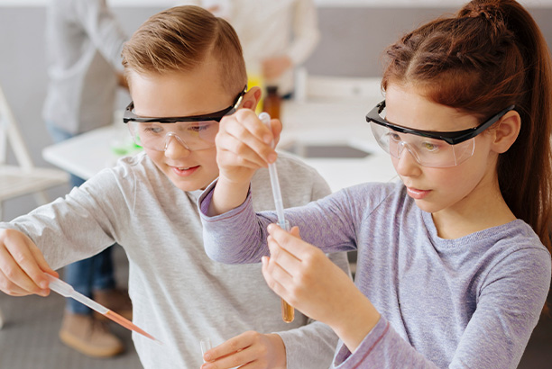 Vacances pour tous - colonies de vacances  - Mûrs-Érigné - Des plans sur la comète