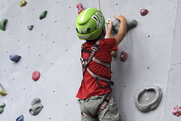 Vacances pour tous - colonies de vacances  - Ancelle - L'aventure des trappeurs