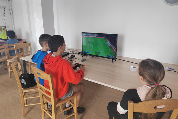 Vacances pour tous - colonies de vacances  - Le Bessat - Gamer du Pilat